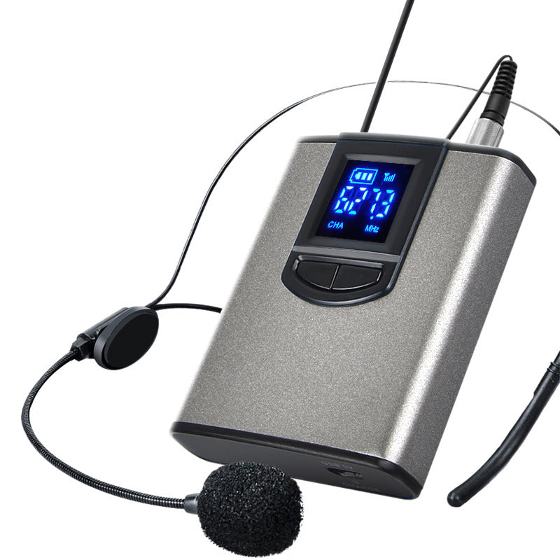 Lavalier Wireless Microphone for hands-free audio recording and video creation